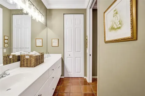 1577 Passion Vine Circle Weston FL 33326