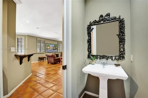 1577 Passion Vine Circle Weston FL 33326