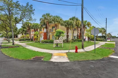 202 NW 14th Avenue Fort Lauderdale FL 33311