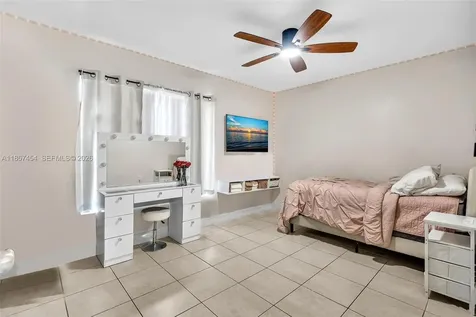 202 NW 14th Avenue Fort Lauderdale FL 33311