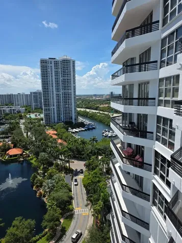19195 NE 36th Court Aventura FL 33180