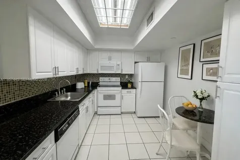 19195 NE 36th Court Aventura FL 33180