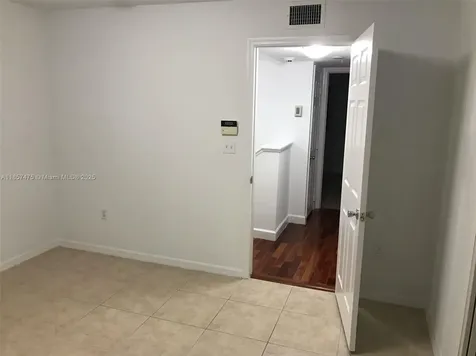 2821 NE 185th Street Aventura FL 33180