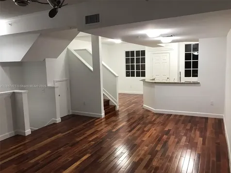 2821 NE 185th Street Aventura FL 33180