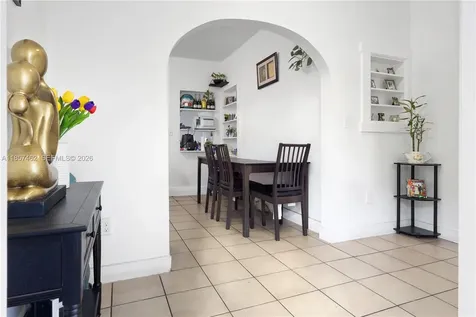 2367 SW 19th Street Miami FL 33145
