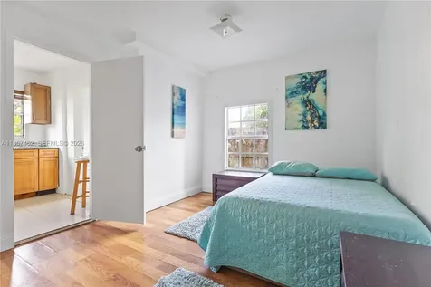 2367 SW 19th Street Miami FL 33145