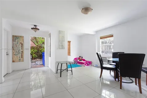 2367 SW 19th Street Miami FL 33145