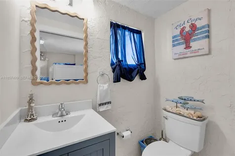 122 Court Contessa Islamorada FL 33036
