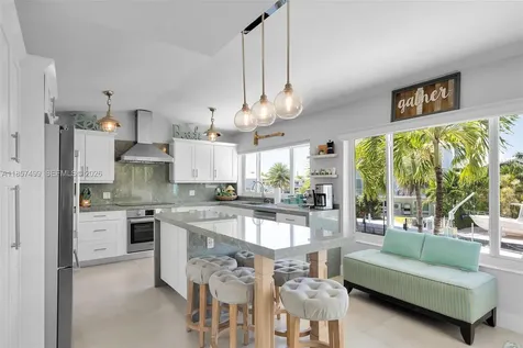 122 Court Contessa Islamorada FL 33036