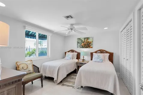 122 Court Contessa Islamorada FL 33036