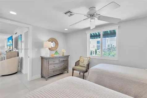 122 Court Contessa Islamorada FL 33036