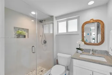 122 Court Contessa Islamorada FL 33036