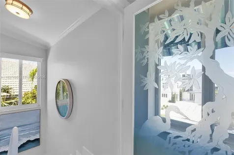 122 Court Contessa Islamorada FL 33036