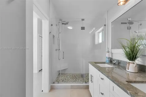 122 Court Contessa Islamorada FL 33036