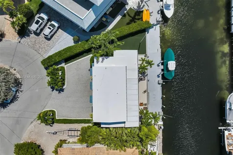 122 Court Contessa Islamorada FL 33036