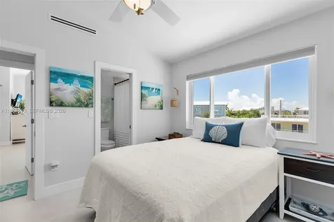 122 Court Contessa Islamorada FL 33036