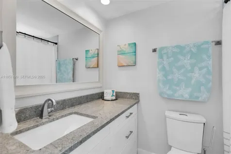 122 Court Contessa Islamorada FL 33036