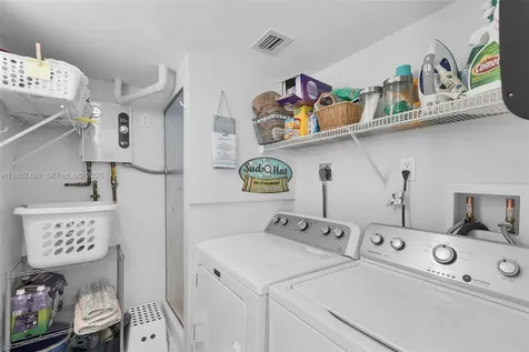 122 Court Contessa Islamorada FL 33036