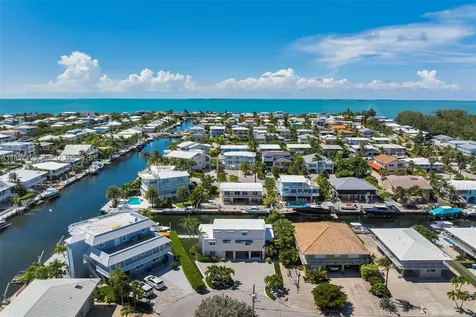 122 Court Contessa Islamorada FL 33036