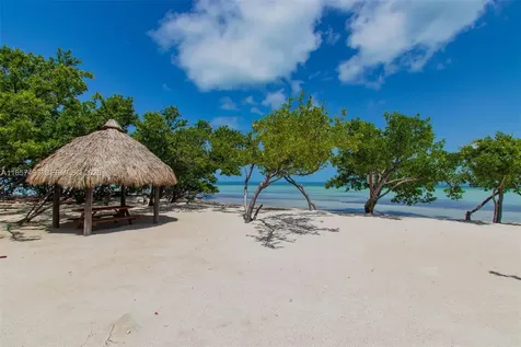 122 Court Contessa Islamorada FL 33036