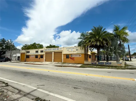 195 NW 71st Street Miami FL 33150