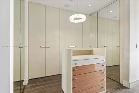 17749 Collins Avenue Sunny Isles Beach FL 33160