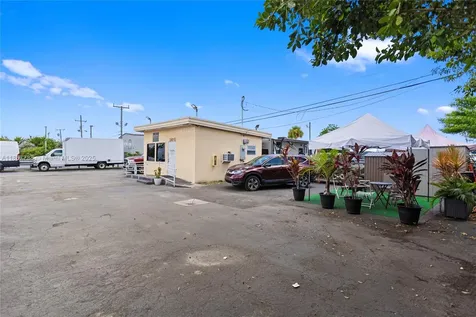 2401 S State Road 7 West Park FL 33023