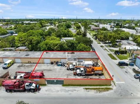 5801 Mayo Street Hollywood FL 33023