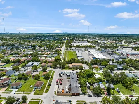 5801 Mayo Street Hollywood FL 33023