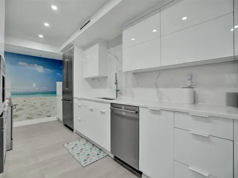 1155 Hillsboro Mile Hillsboro Beach FL 33062