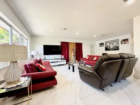 16101 SW 98th Court Miami FL 33157