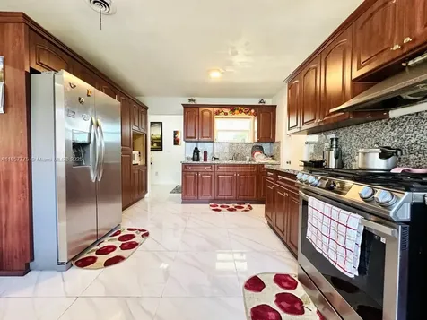 16101 SW 98th Court Miami FL 33157