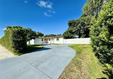 16101 SW 98th Court Miami FL 33157