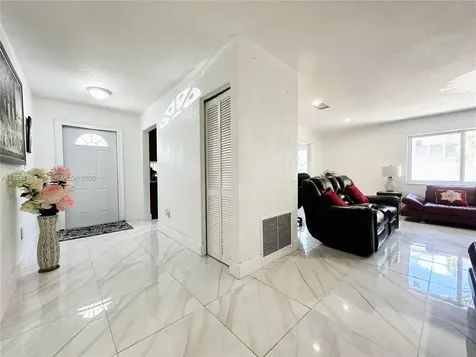 16101 SW 98th Court Miami FL 33157