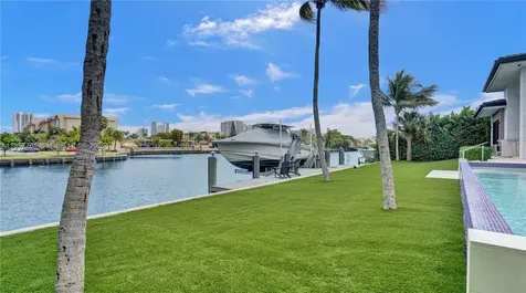 1651 Diplomat Parkway Hallandale Beach FL 33009