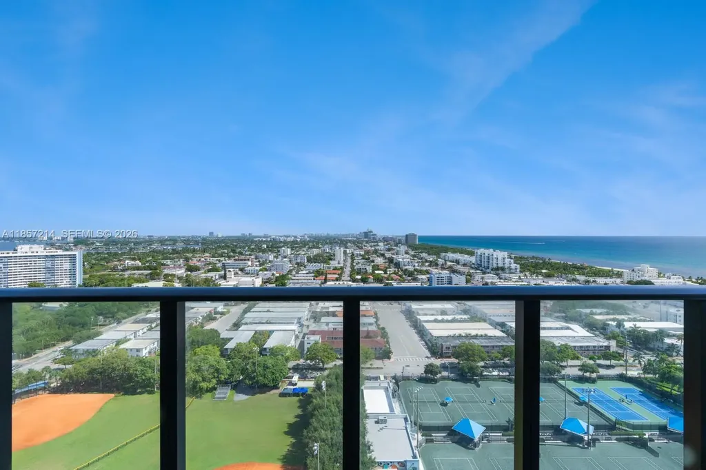 580 72 Street Miami Beach FL 33141