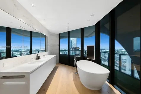 1000 Biscayne Boulevard Miami FL 33132
