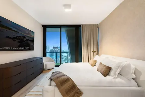1000 Biscayne Boulevard Miami FL 33132