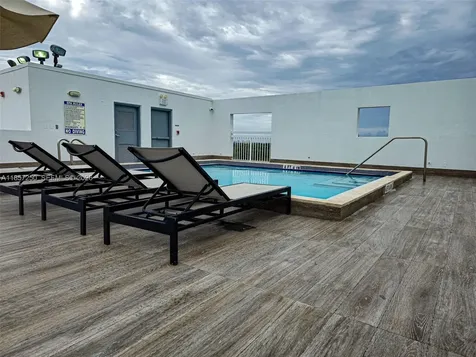 2740 SW 28th Terrace Miami FL 33133