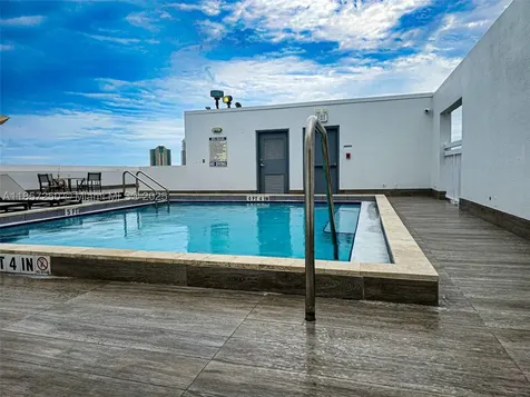 2740 SW 28th Terrace Miami FL 33133