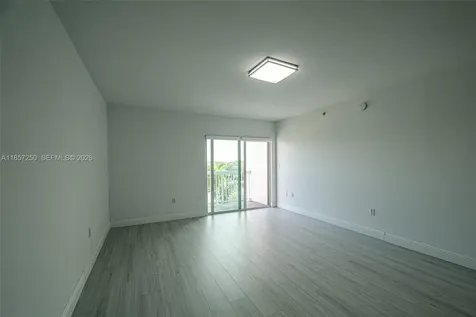 2740 SW 28th Terrace Miami FL 33133