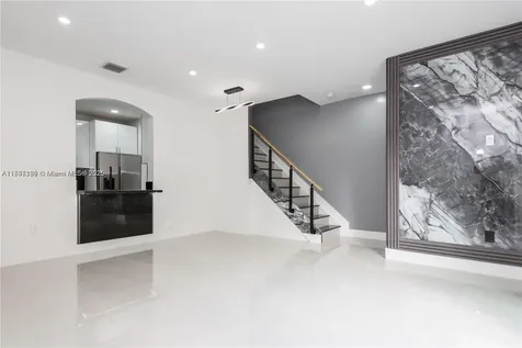939 NE 42nd Terrace Homestead FL 33033