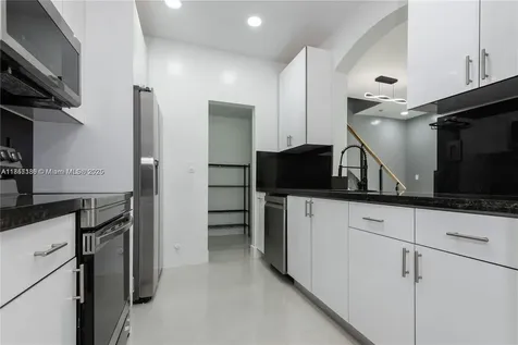 939 NE 42nd Terrace Homestead FL 33033