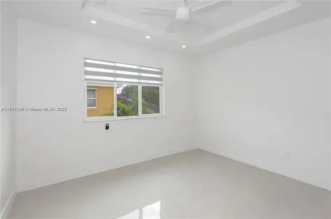 939 NE 42nd Terrace Homestead FL 33033