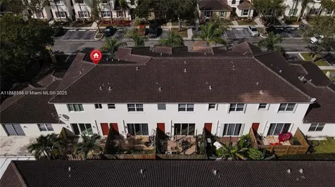 939 NE 42nd Terrace Homestead FL 33033