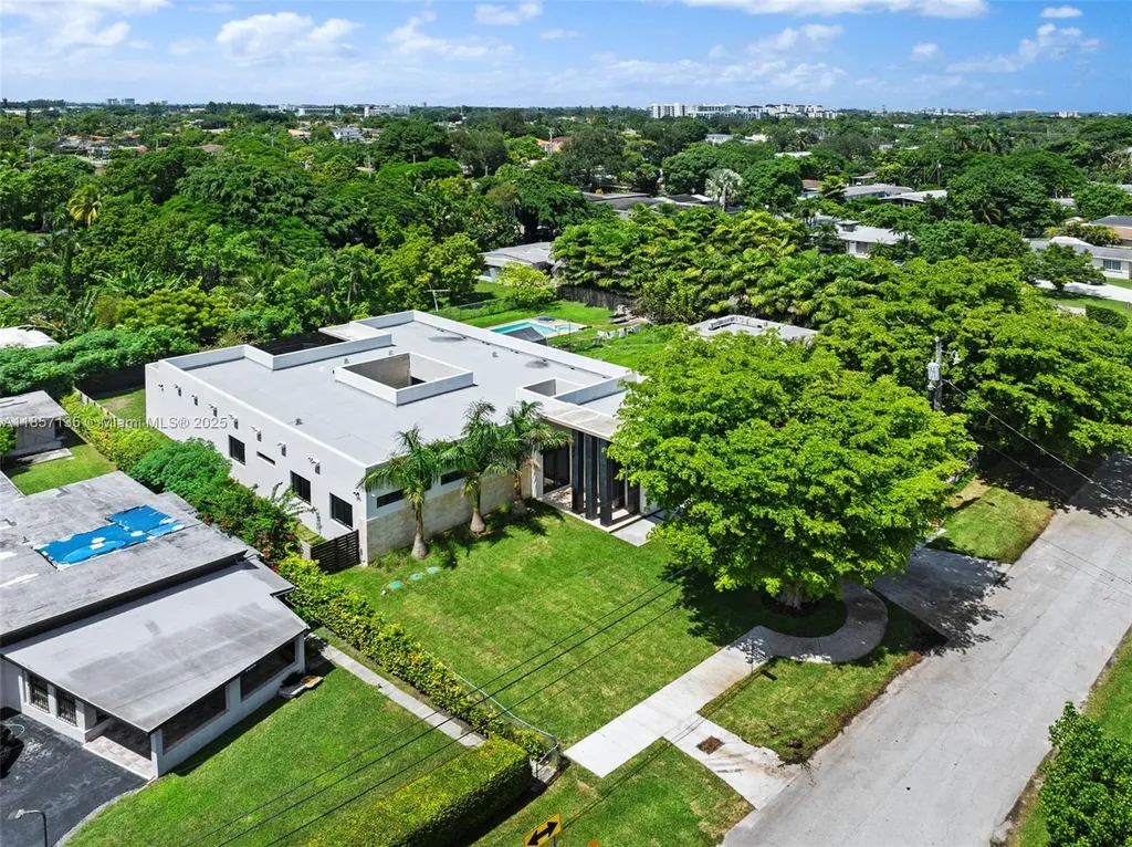 2940 SW 63rd Avenue Miami FL 33155