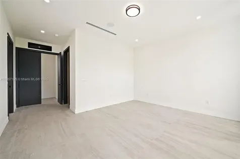 2940 SW 63rd Avenue Miami FL 33155