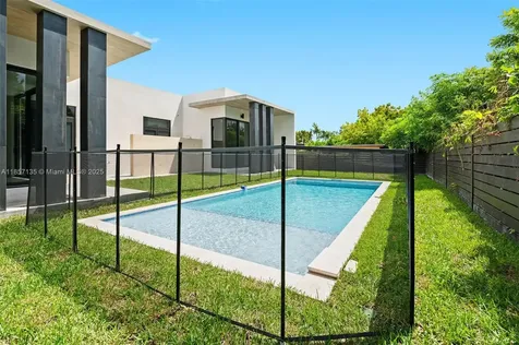 2940 SW 63rd Avenue Miami FL 33155