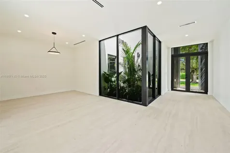 2940 SW 63rd Avenue Miami FL 33155