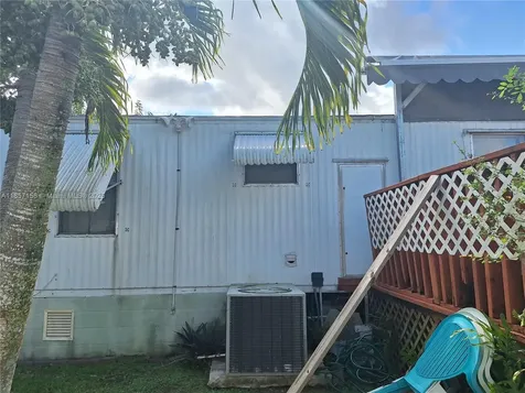 35303 SW 180th Avenue Lot 312 Homestead FL 33034